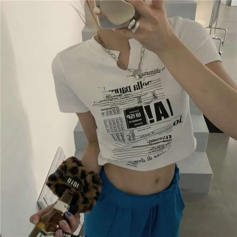 Navel-Baring Cropped V-Neck Slim-Fit Short Sleeve Tee