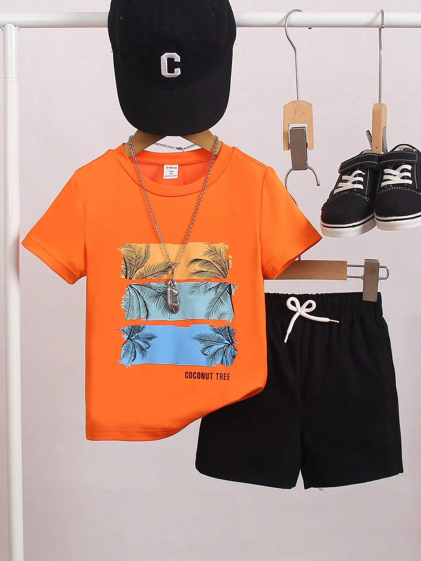 SHEIN Young Boy Coconut Tree & Letter Print Short Sleeve T-Shirt And Shorts Casual Vacation Outfit, Summer