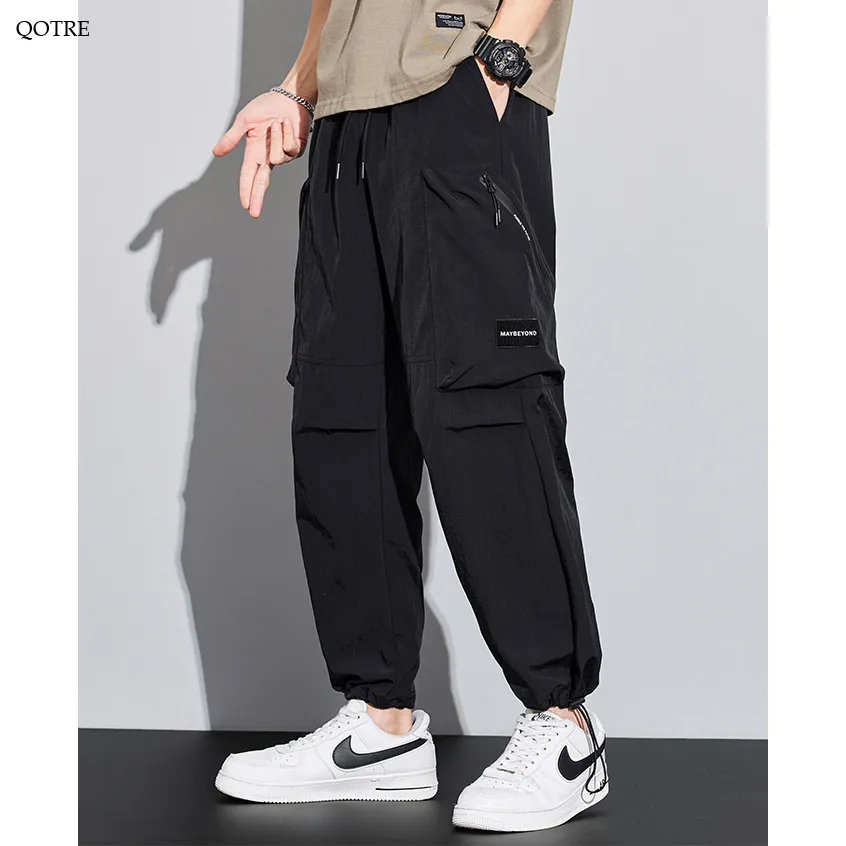 Street Style Loose Fit Bellows Pocket Wide Leg Cargo Pants