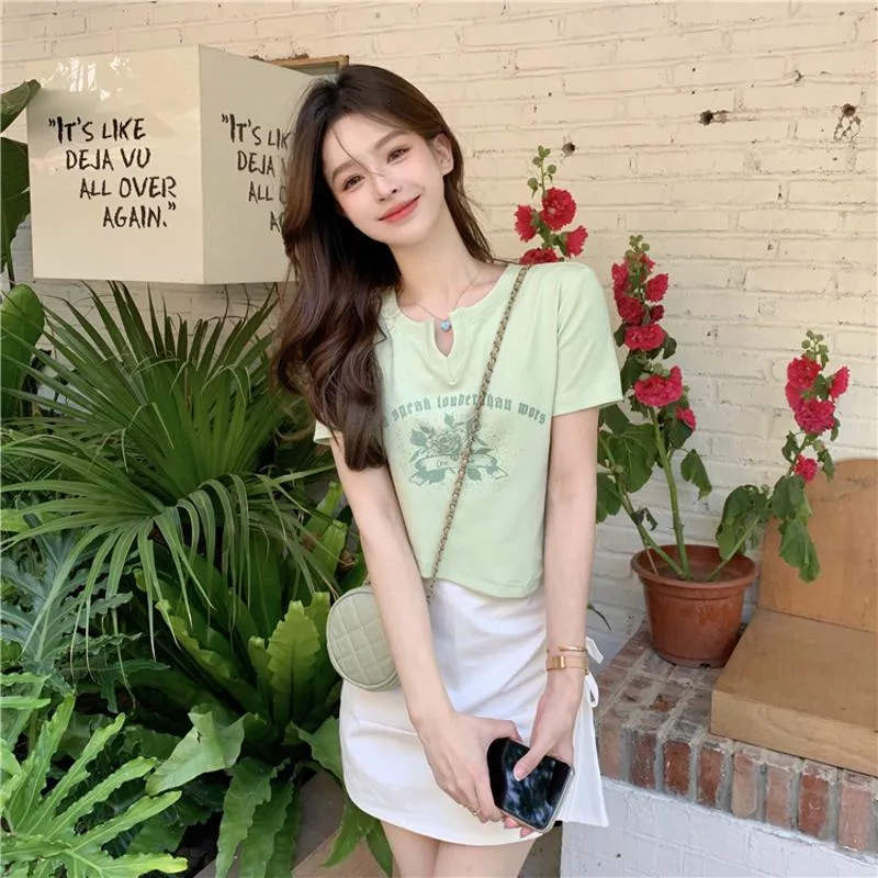 Women's T-Shirt Irregular Cropped V-Neck Short Sleeve Tee